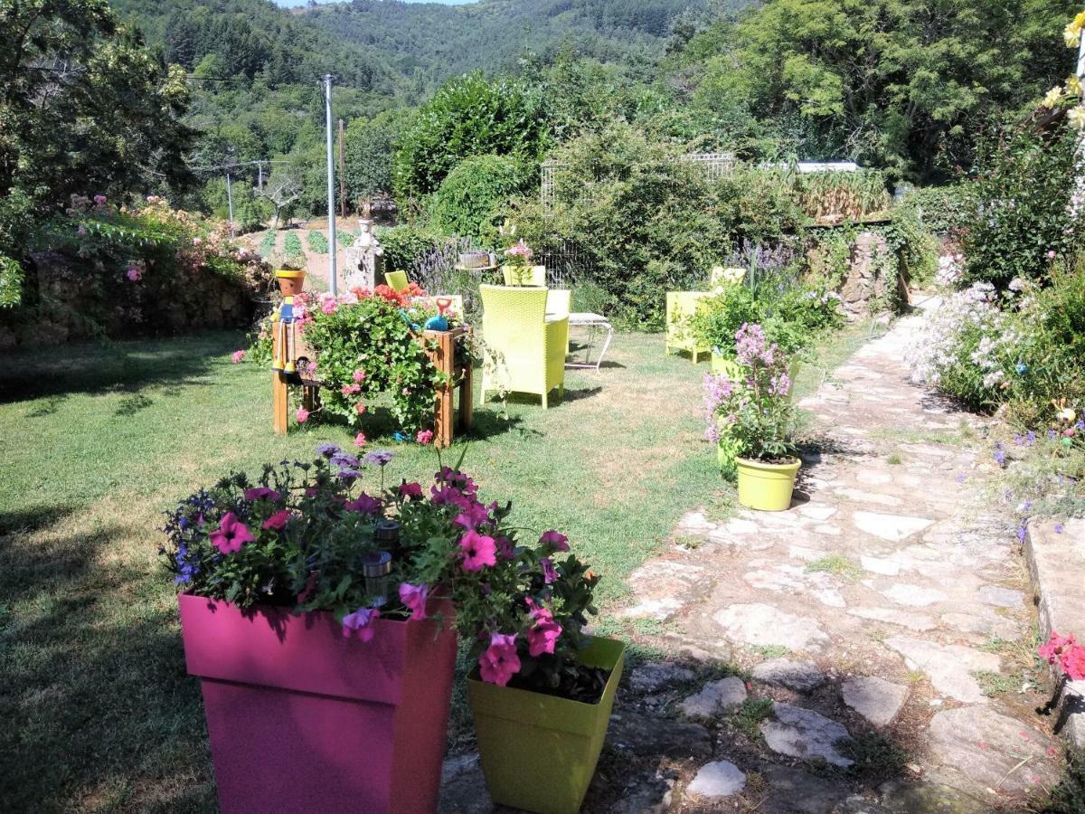 Un Petit Coin De Paradis Gluiras Exteriör bild