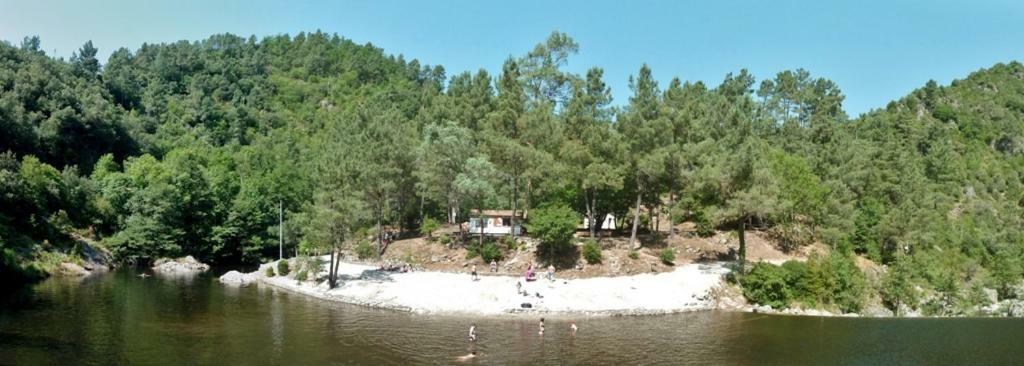 Un Petit Coin De Paradis Gluiras Exteriör bild