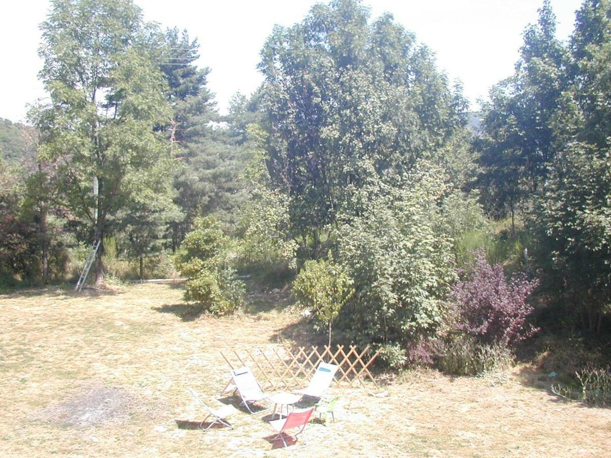 Un Petit Coin De Paradis Gluiras Exteriör bild